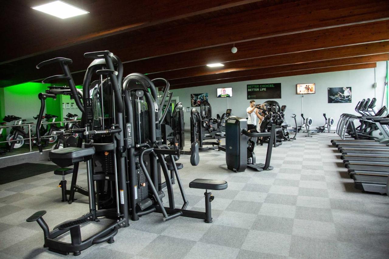 Flat 2, The Old Antiques Warehouse - Free Off-Site Health Club Access With Pool, Sauna, Steam Room & Gym Боунесс-он-Віндермір Екстер'єр фото
